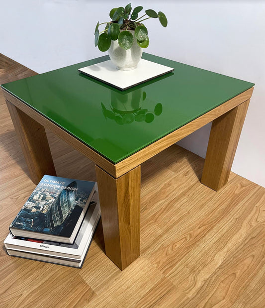 Side table Arnis - oak oiled with green glass top